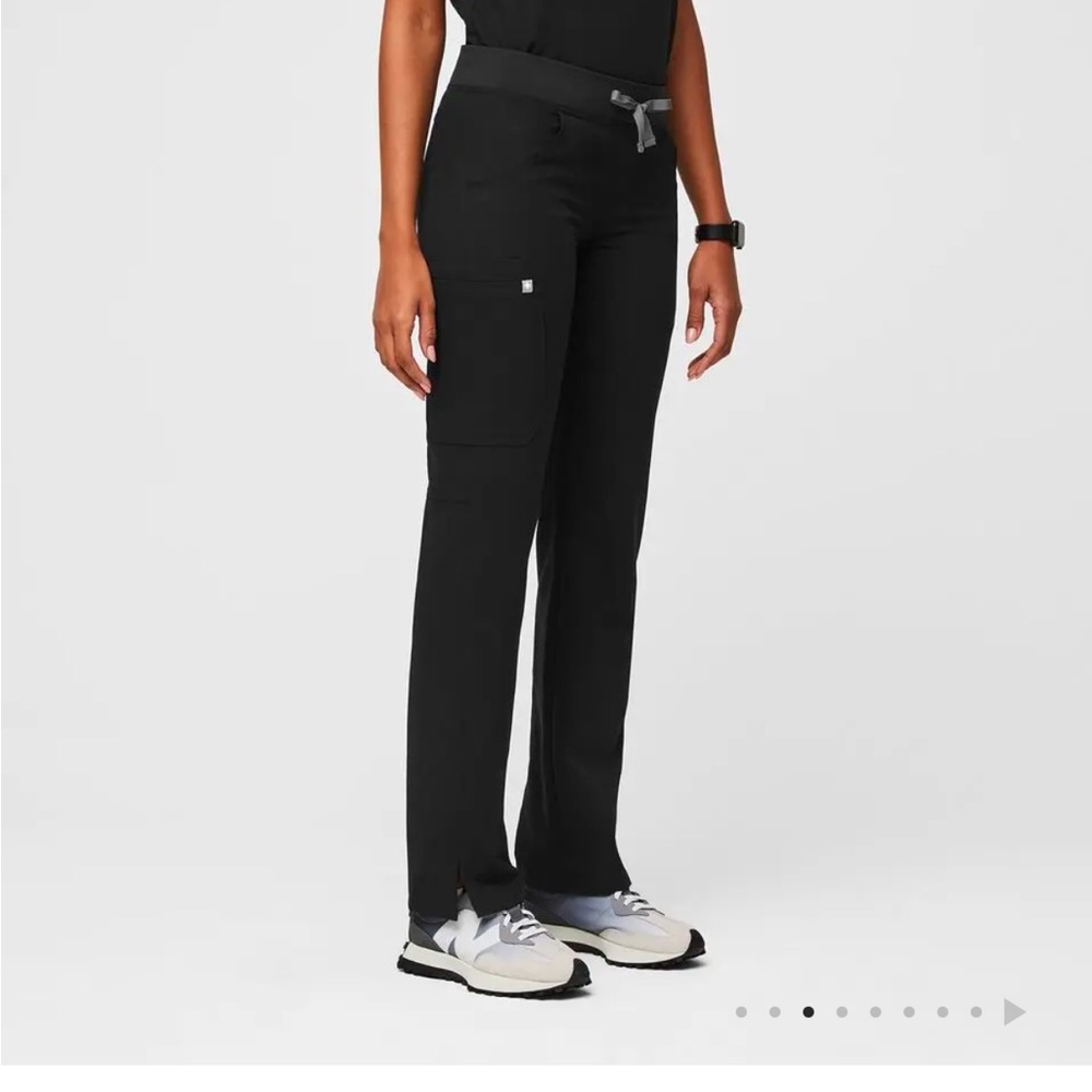 FIGS Kade Cargo Scrub Pants XST